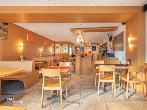 Ein charmantes und gemütliches Café-Bar-Restaurant in Borzuat