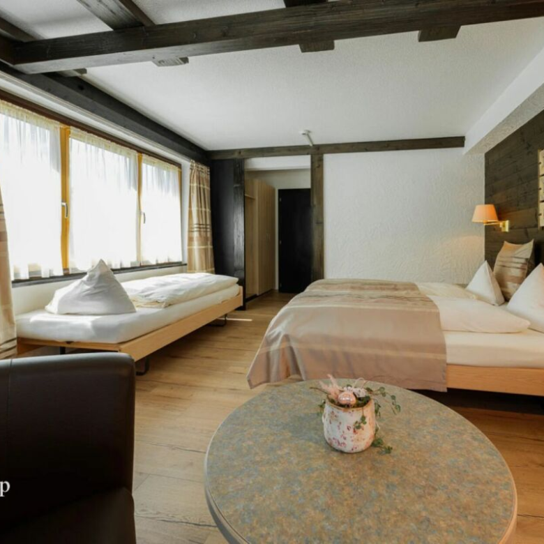 Luxushotel mit Entwicklungsprojekt auf einem Grundstück mit einer Gesamtfläche von 6 000 m²