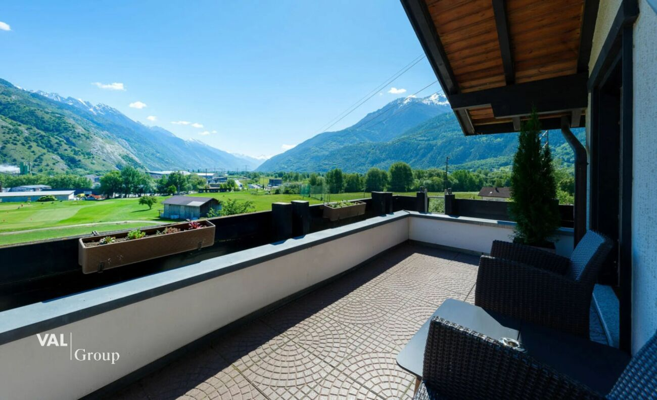 Luxushotel mit Entwicklungsprojekt auf einem Grundstück mit einer Gesamtfläche von 6 000 m²