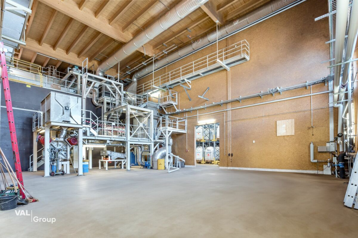 Einzigartiges Industriegebäude - Hochwertige Holzkonstruktion, vielseitige Nutzung