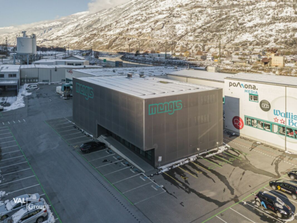 Un complexe commercial ultramoderne – Choisissez un étage et lancez-vous !