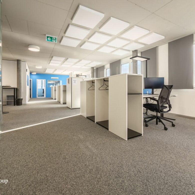 Ultramodern commercial complex in Visp: this is where your success begins!