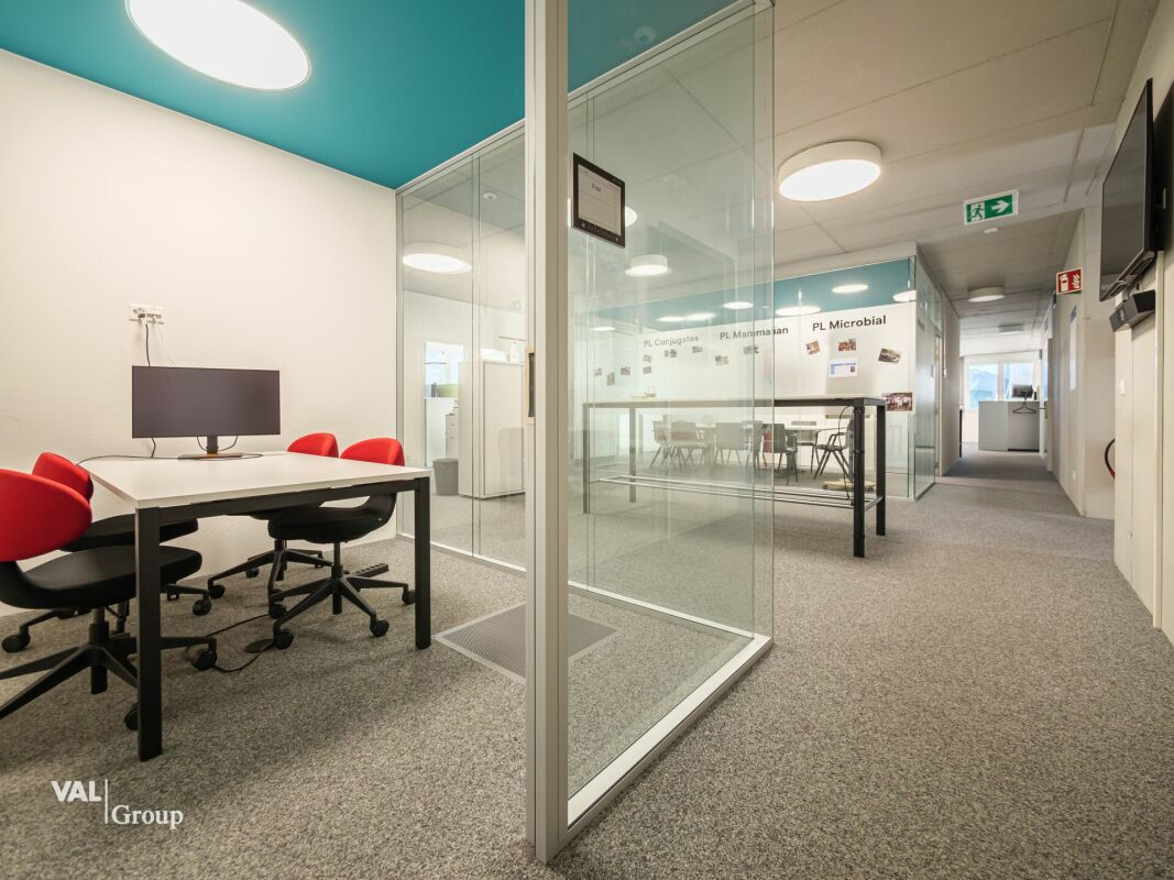 Ultramodern commercial complex in Visp: this is where your success begins!