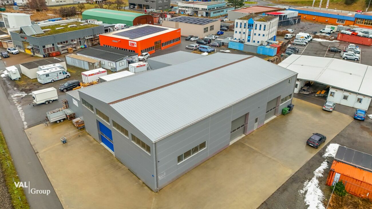 Large warehouse and commercial space ideally located for your business