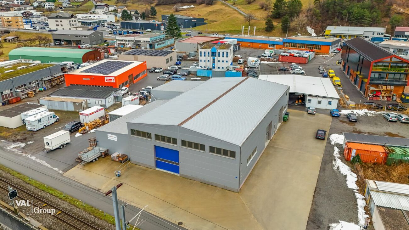 Large warehouse and commercial space ideally located for your business