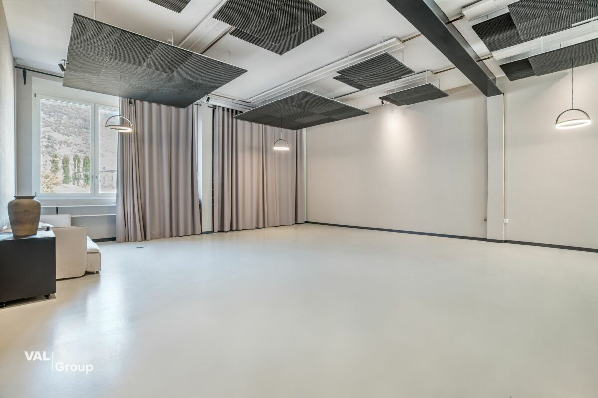 Local commercial polyvalent au cœur de Viège