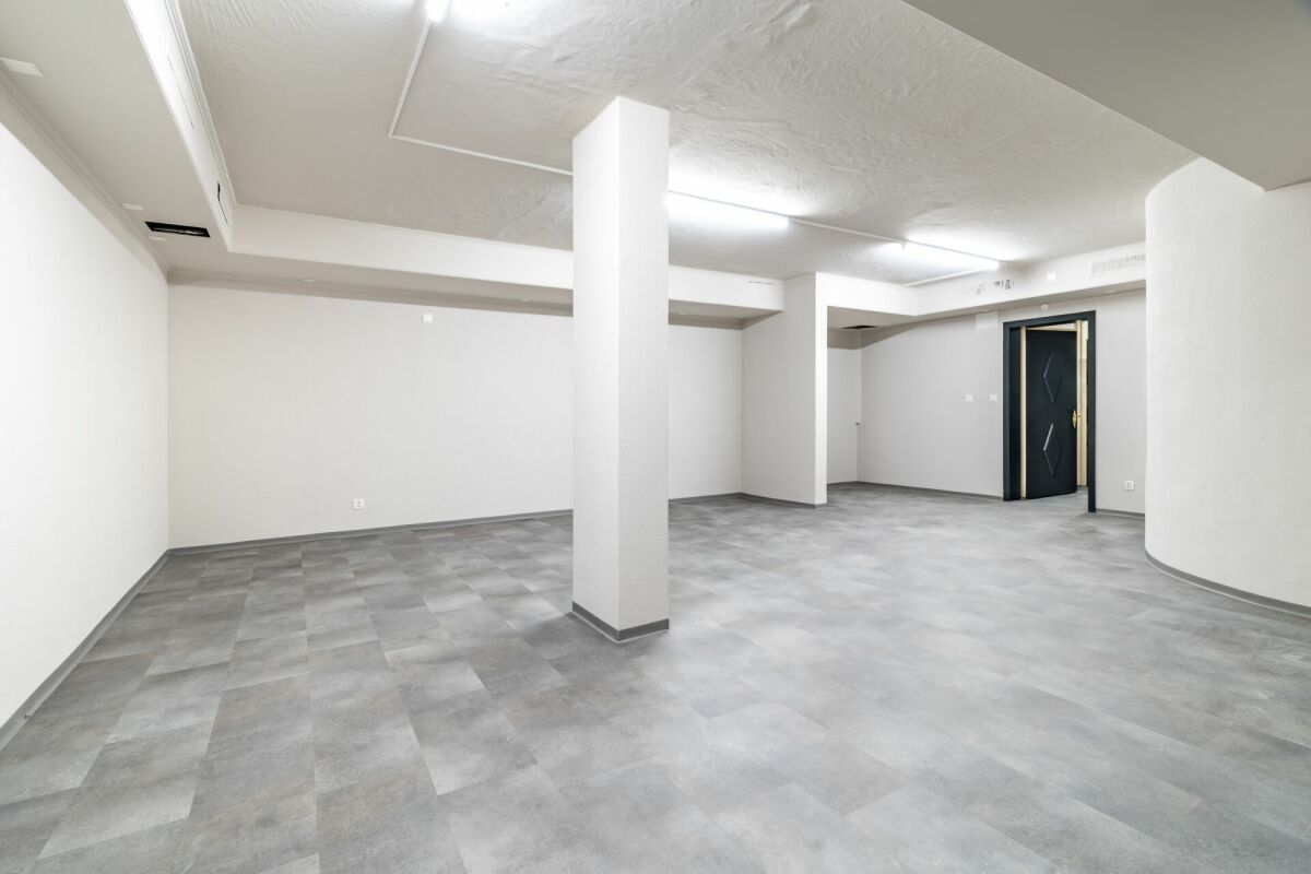 Local commercial idéalement situé au cœur de Viège - polyvalent