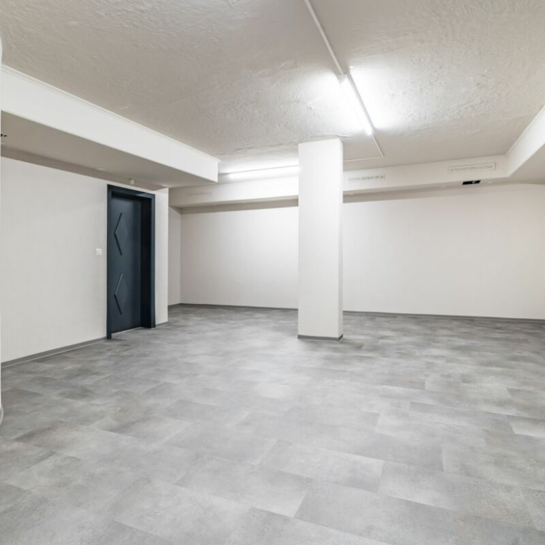 Local commercial idéalement situé au cœur de Viège - polyvalent