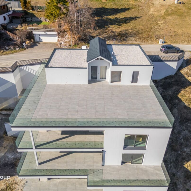 Exceptional Duplex on the Right Bank