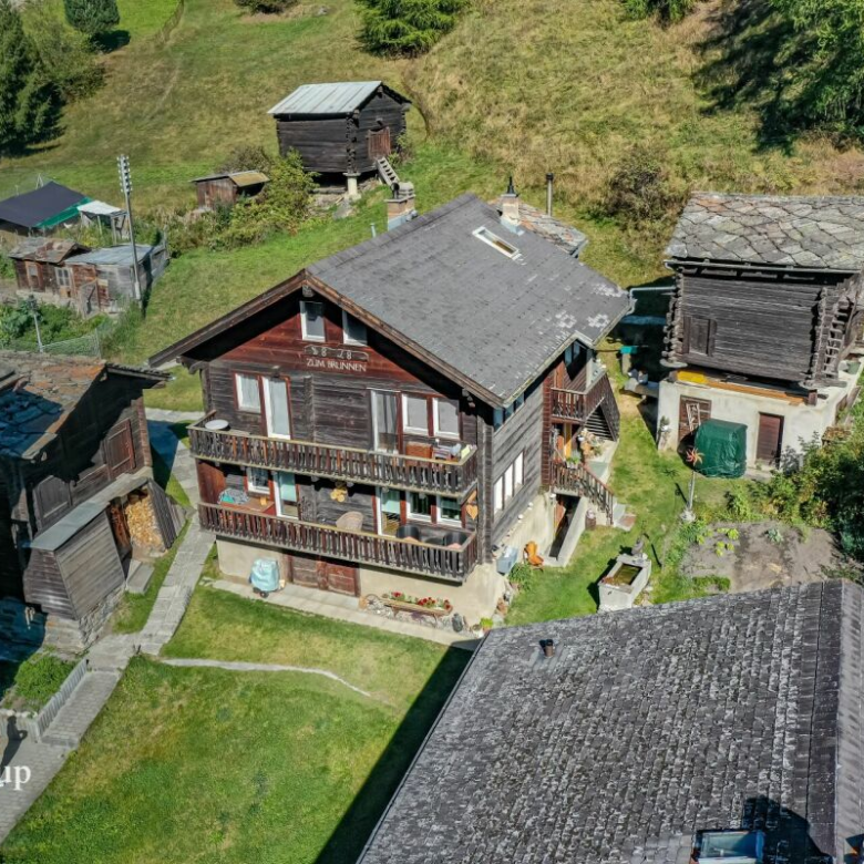 Charmant appartement en duplex de 5,5 pièces près de Zermatt