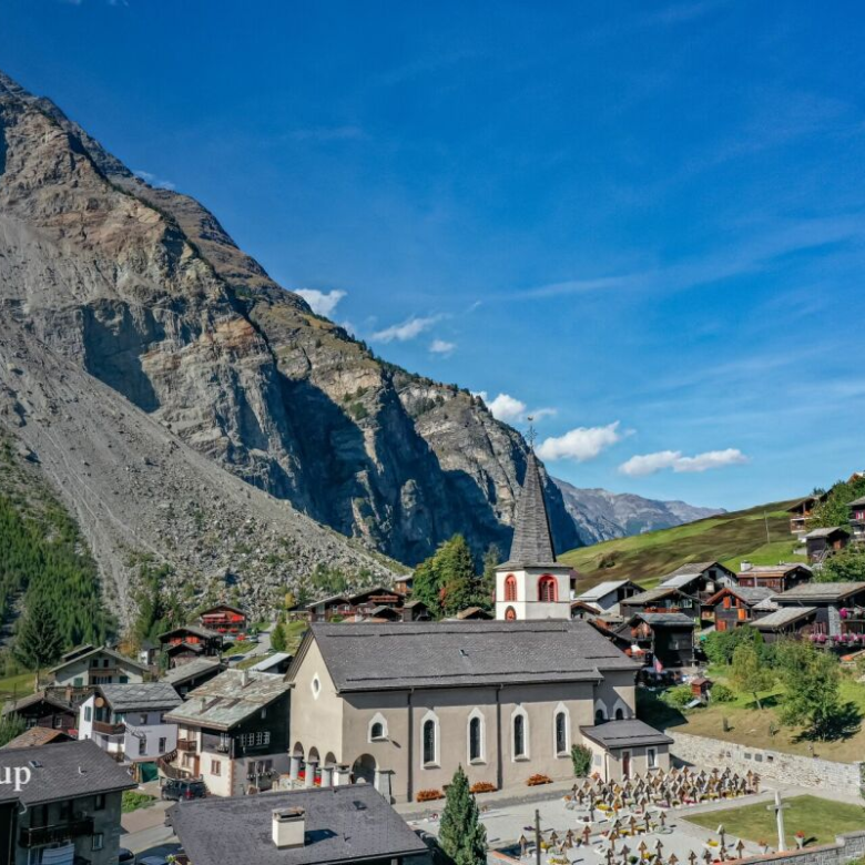 Charmant appartement en duplex de 5,5 pièces près de Zermatt