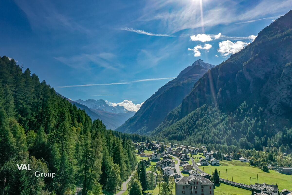 Charmant appartement en duplex de 5,5 pièces près de Zermatt