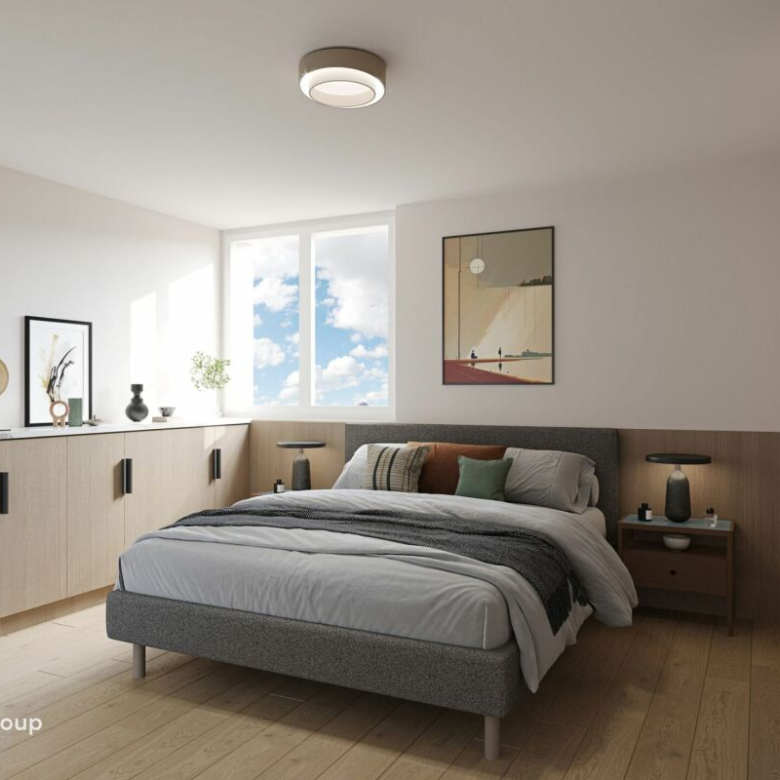 Large duplex in the heart of the sunny city