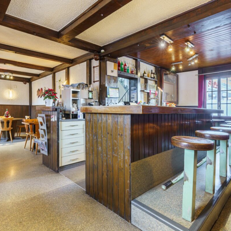 Well-located restaurant «Sport» with a 4.5-room duplex apartment above