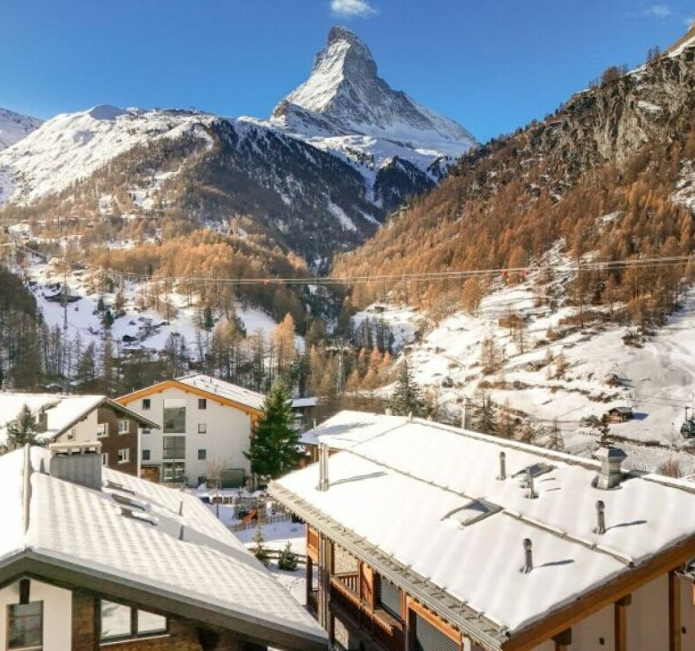 The roof of Zermatt: spacious, exclusive and offering breathtaking views of the best the Alps have to offer