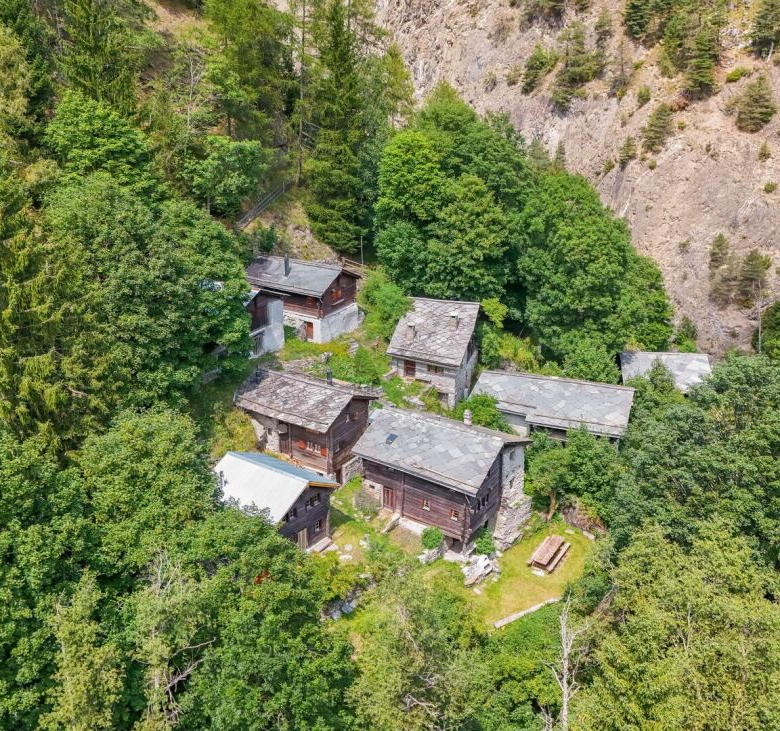 A rare gem: a piece of history in the heart of Valais nature