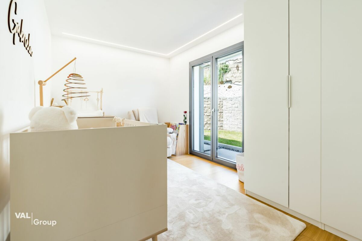 Prestigevilla in Savièse mit Blick auf das Rhônetal