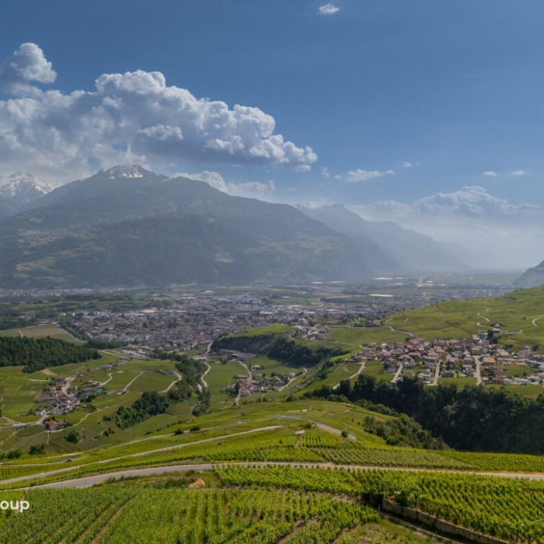 Prestigevilla in Savièse mit Blick auf das Rhônetal