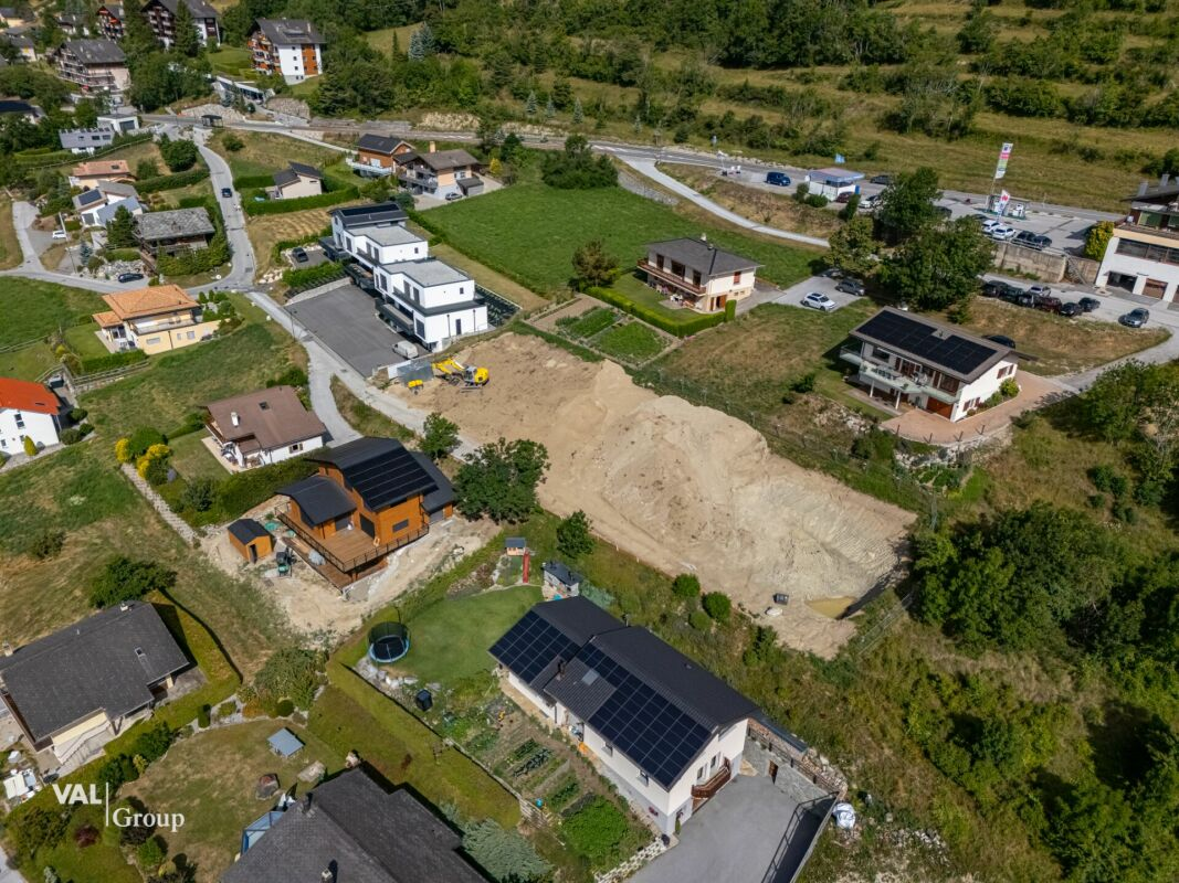 Il ne reste plus qu'une villa - les travaux ont commencé !