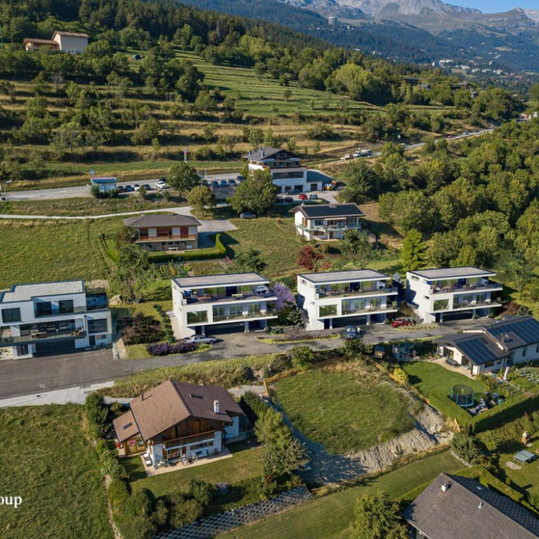 Il ne reste plus qu'une villa - les travaux ont commencé !