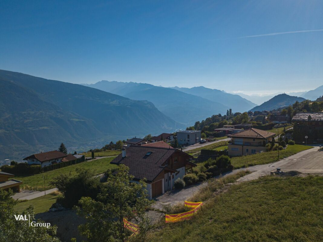 Il ne reste plus qu'une villa - les travaux ont commencé !