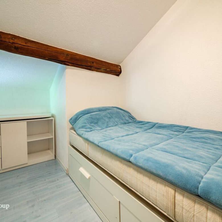 Eine einzigartige Gelegenheit: Haus mit zwei unabhängigen Wohnungen (5,5 und 2,5 Zimmer)