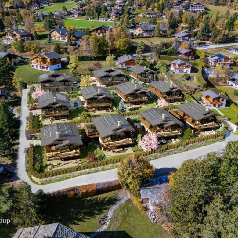 High-end chalet with private garden