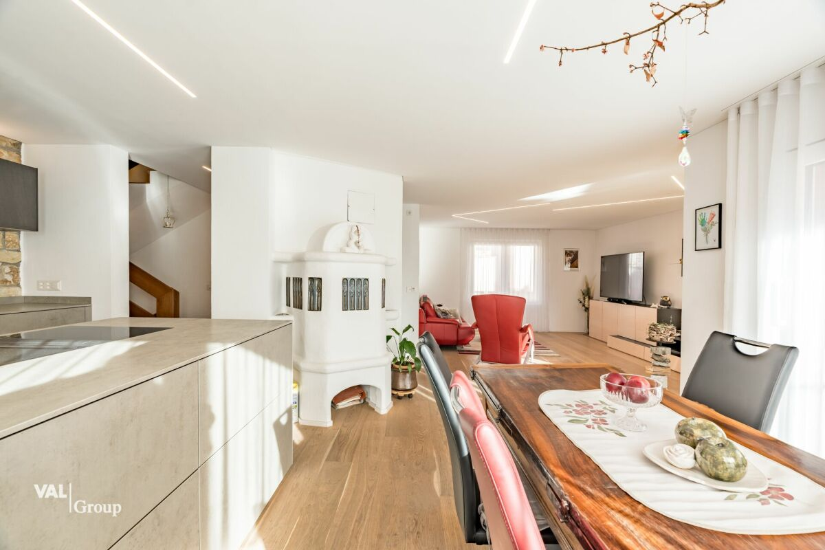 Une expérience de vie exclusive : une maison individuelle élégante dans un emplacement de choix