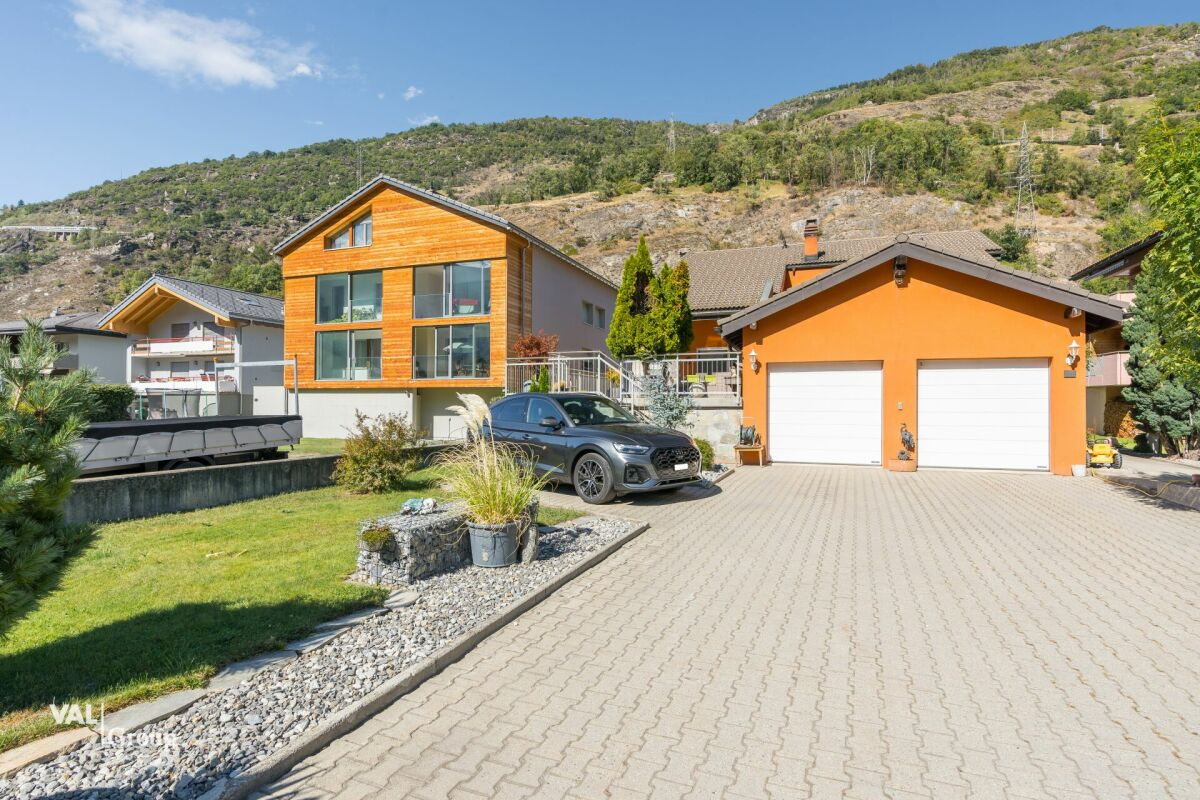 Une expérience de vie exclusive : une maison individuelle élégante dans un emplacement de choix