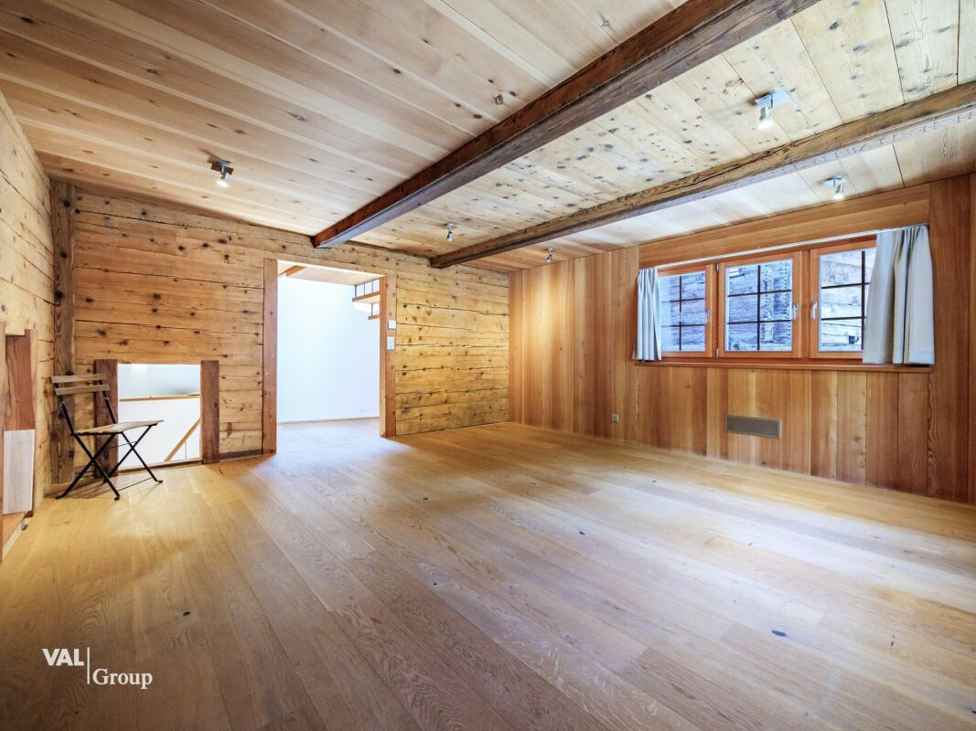 Fully renovated Valais house in the old village center of Leuk