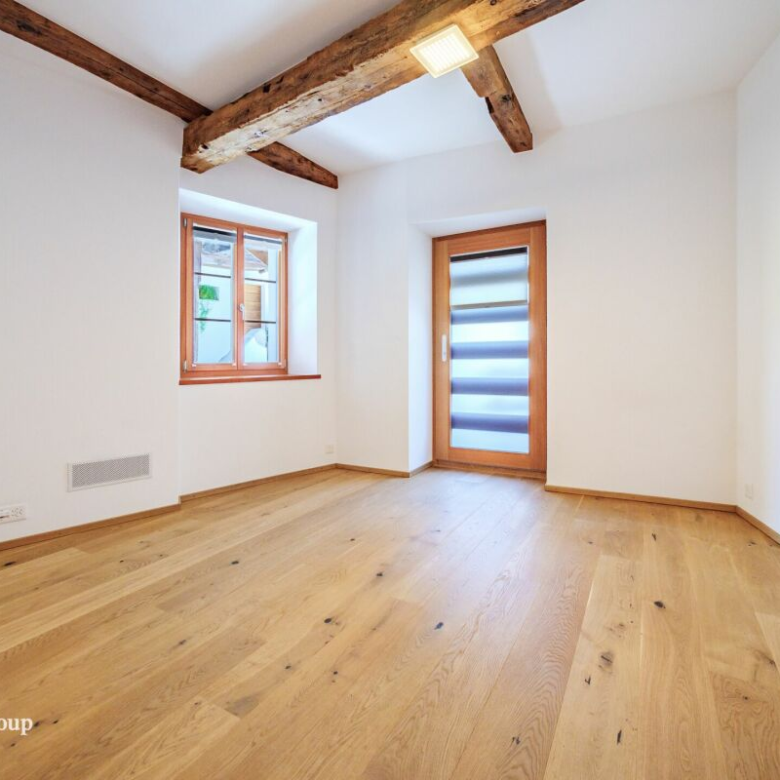 Fully renovated Valais house in the old village center of Leuk
