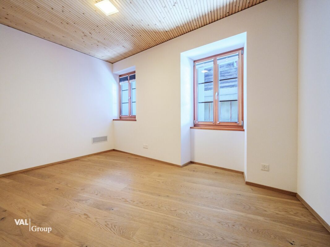 Fully renovated Valais house in the old village center of Leuk