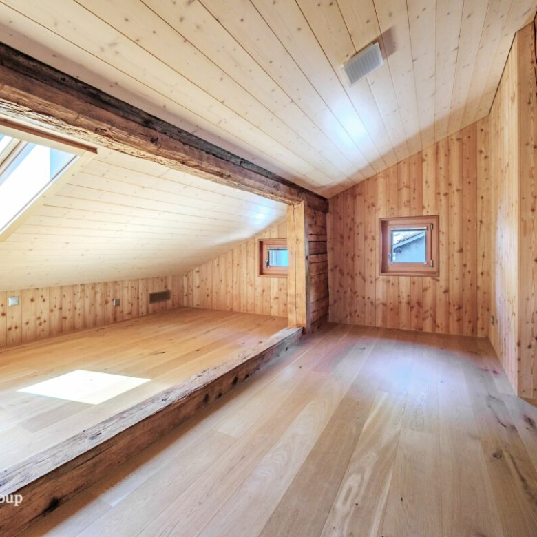 Fully renovated Valais house in the old village center of Leuk