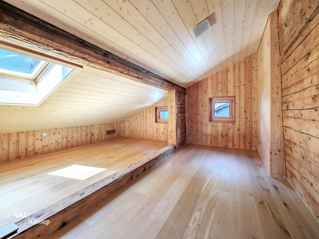 Fully renovated Valais house in the old village center of Leuk