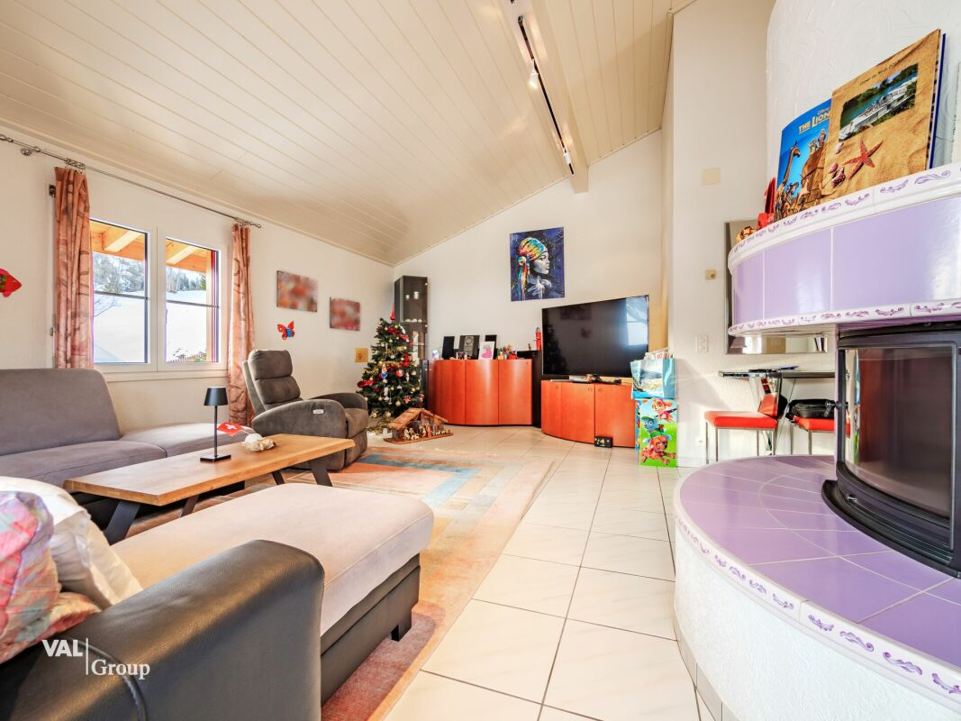 Une magnifique maison à Loèche-les-Bains : votre havre de paix dans les Alpes