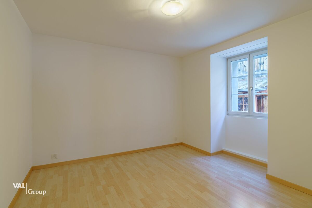 Appartement lumineux et accueillant, plein de charme, situé au centre du village