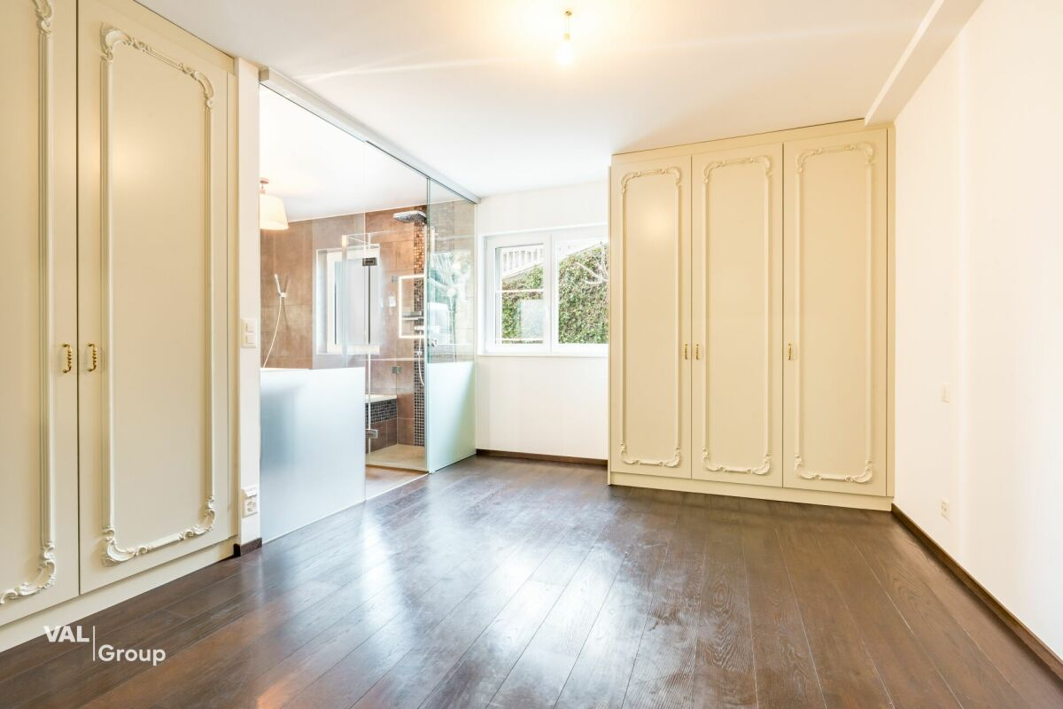 Spacious apartment in a two-unit house