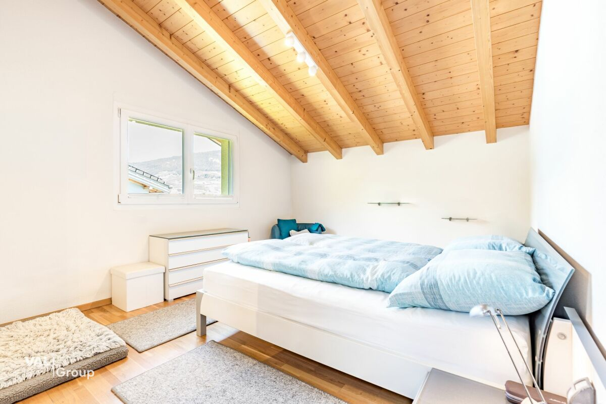 Magnificent detached house ideally located