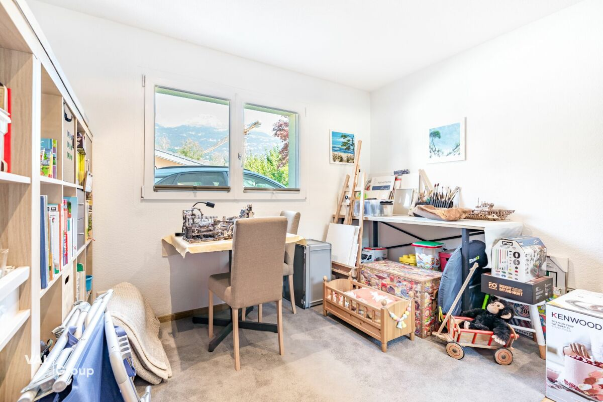 Magnificent detached house ideally located