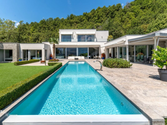 Villa luxueuse au calme, avec une vue imprenable