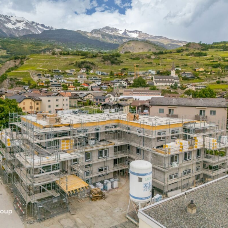 Superbe appartement lumineux et spacieux de 4,5 pièces au cœur du village