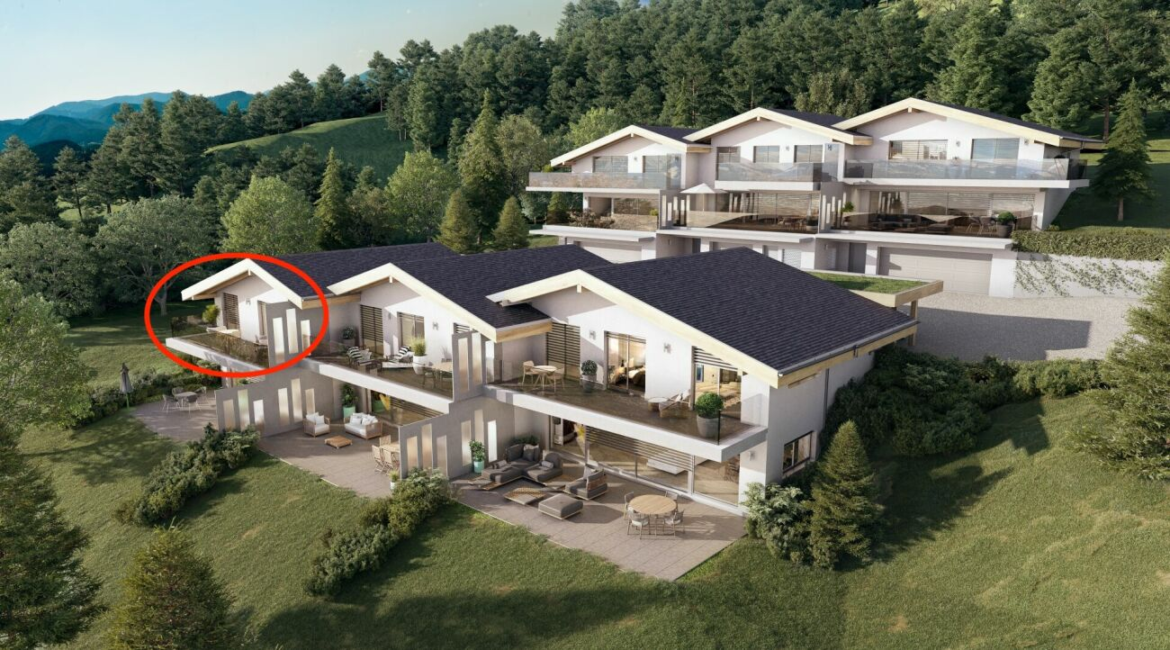 New 3.5-room apartment with large balcony in a villa comprising two units