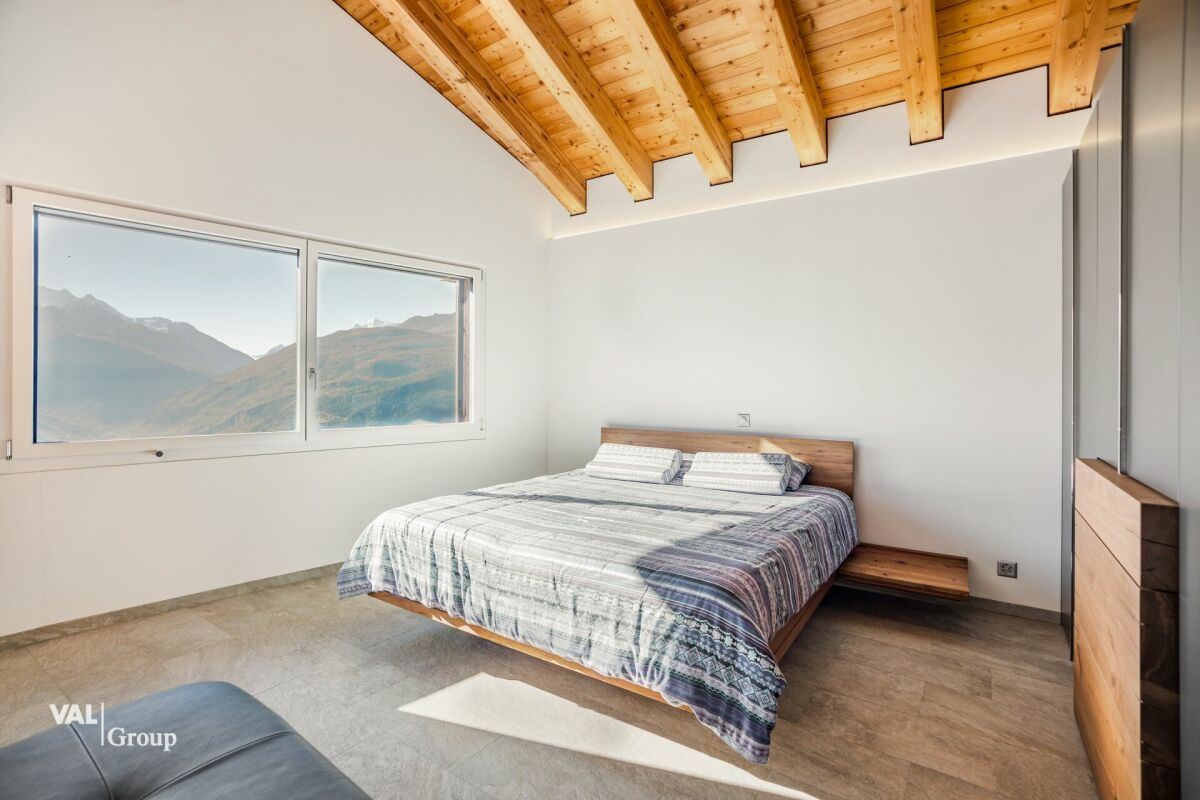 Exklusives möbliertes Haus mit Panoramablick auf die Alpen, ganzjährig zu mieten