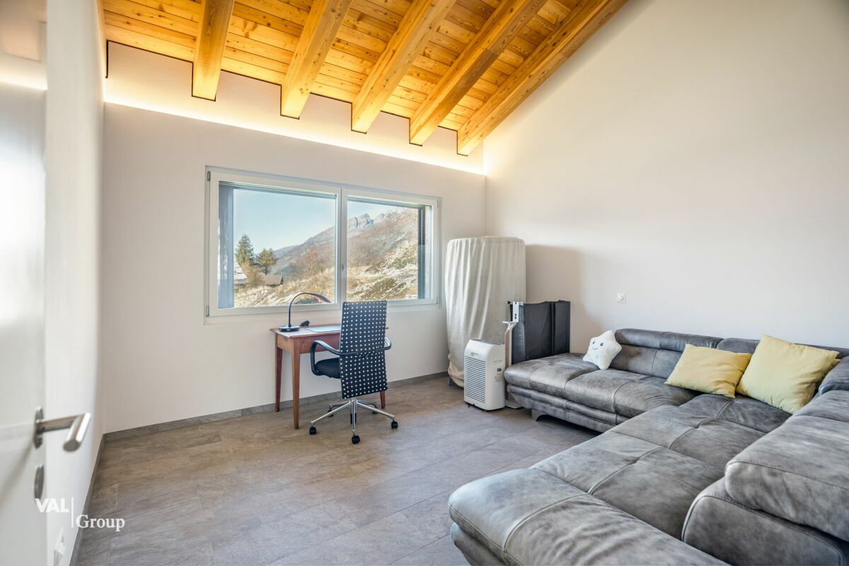 Exklusives möbliertes Haus mit Panoramablick auf die Alpen, ganzjährig zu mieten