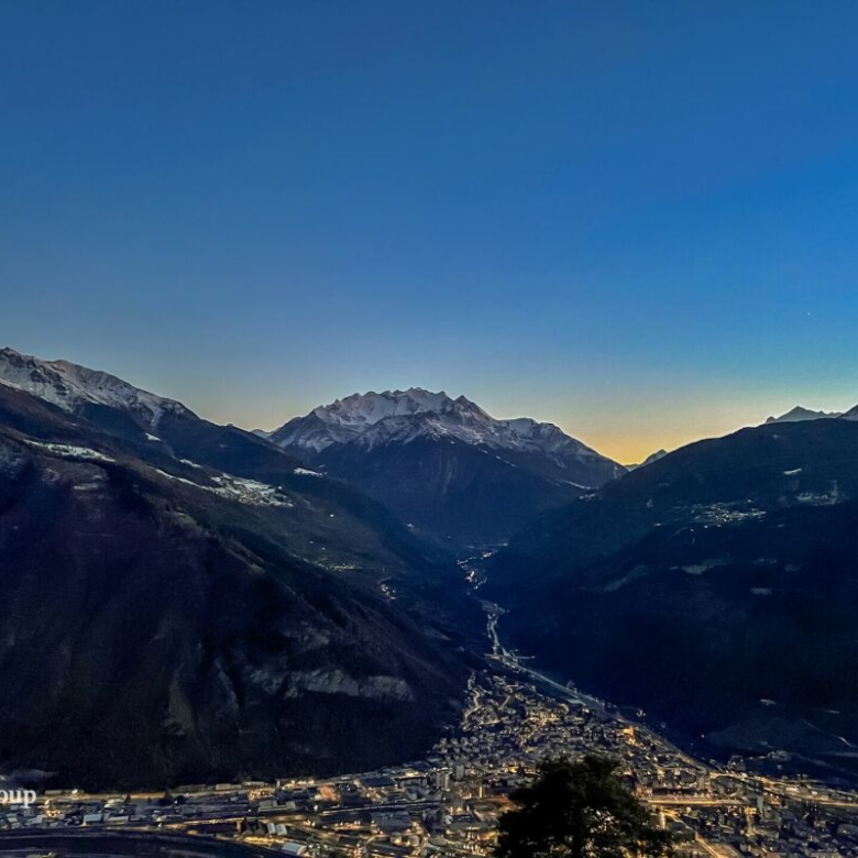 Exklusives möbliertes Haus mit Panoramablick auf die Alpen, ganzjährig zu mieten