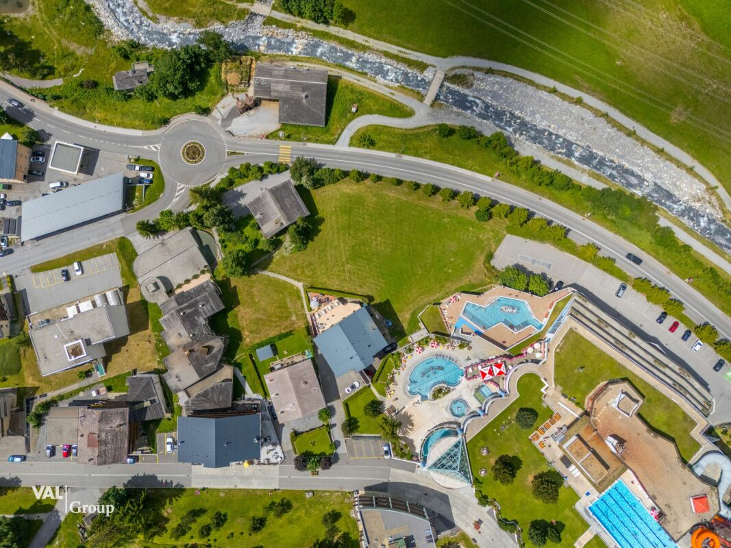 In the heart of Leukerbad: exceptional development potential