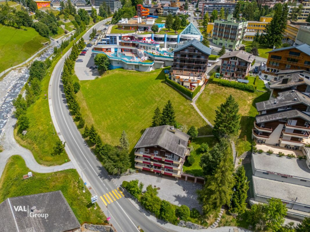 In the heart of Leukerbad: exceptional development potential