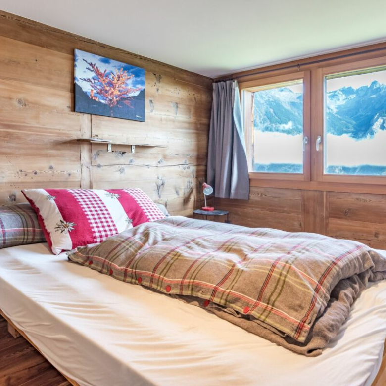 Appartement superbement rénové au cœur d'Eischoll, avec 3 places de parking extérieures