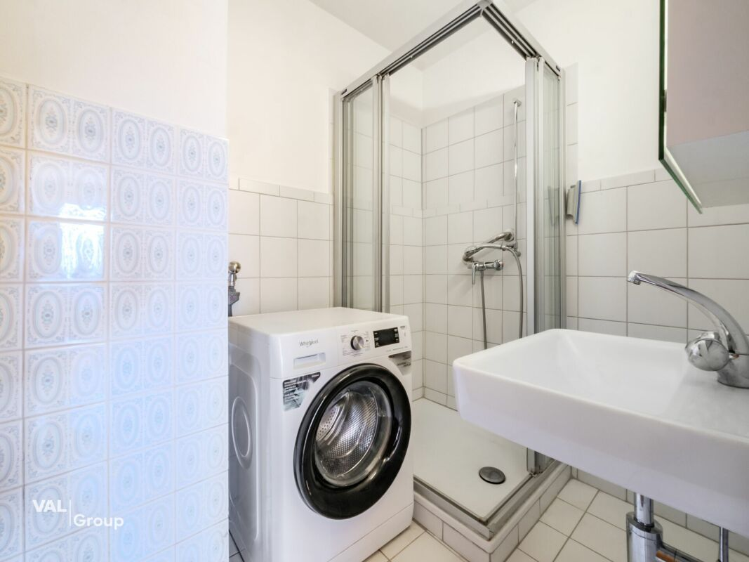 Helle 4,5-Zimmer-Wohnung in idealer Lage mit geschlossener Garage