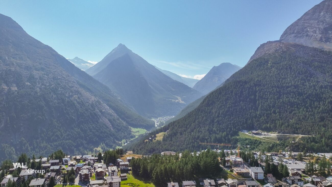 Beautiful building plots with breathtaking views in Saas-Fee